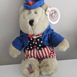 Starbucks Bearista bear 4th of July vintage 2002 20th edition